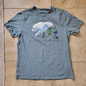 Women's North Face t shirt